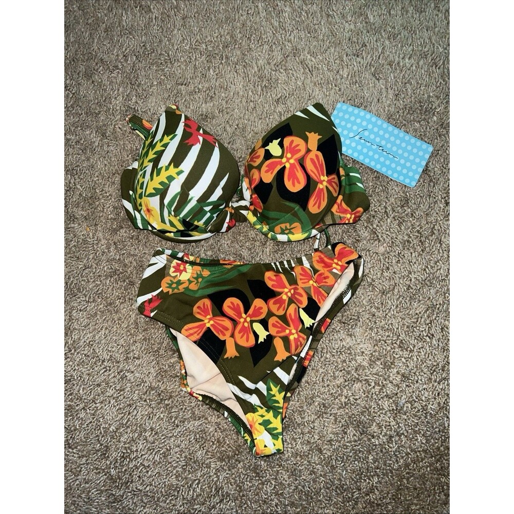 Women's Swimsuit String Bikini Floral Pink Size Small New NWT
